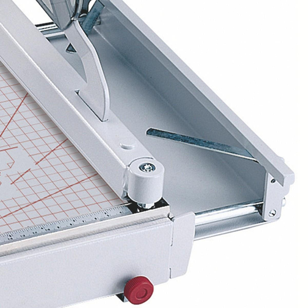 Gilotyna do papieru A4 Rexel ClassicCut CL710