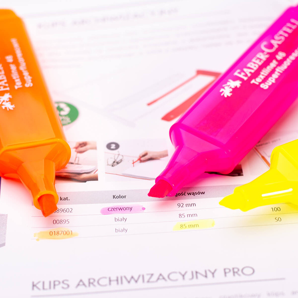 Zakreślacz neonowy Faber Castell 1546 8 kolorów