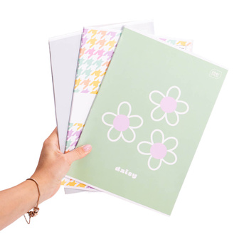 Zeszyt A4 32 kartki kratka Interdruk Daisy